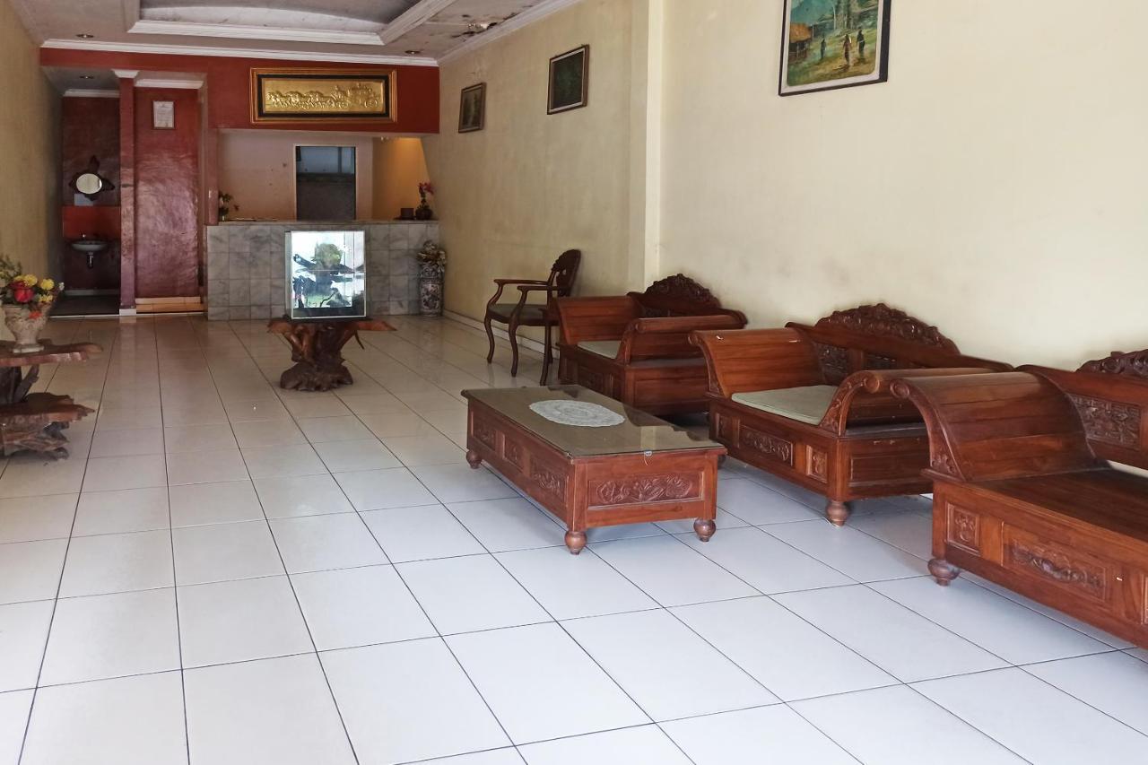 Oyo 3983 Balong Kuring Syariah Pringsewu